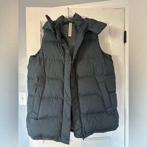 Lululemon Athletica Dark Gray Wunder Puffer Vest